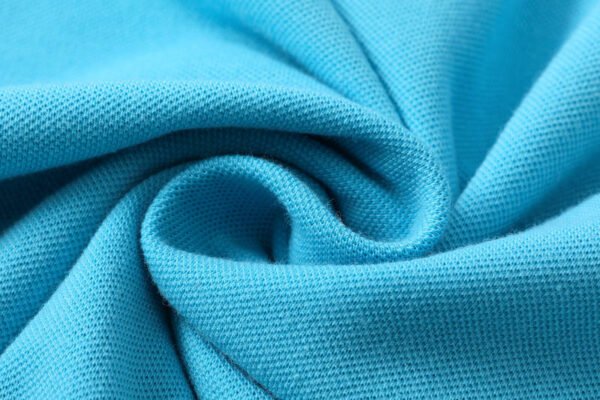 Short-sleeved polo shirt